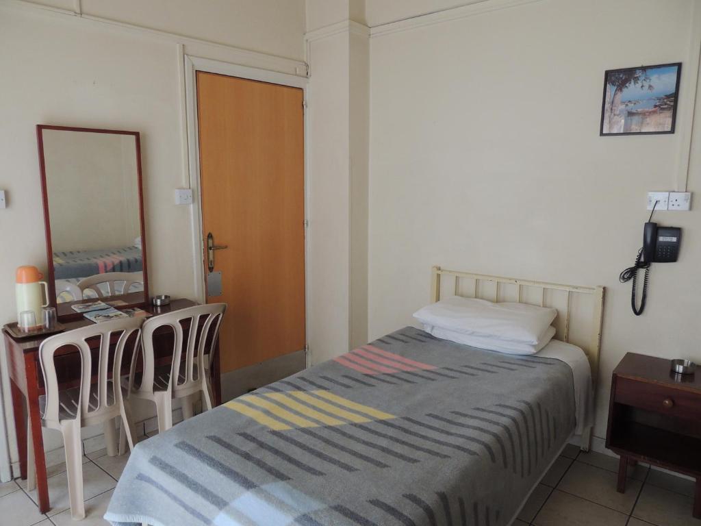 Delphi Hotel Nikozja Pokój zdjęcie